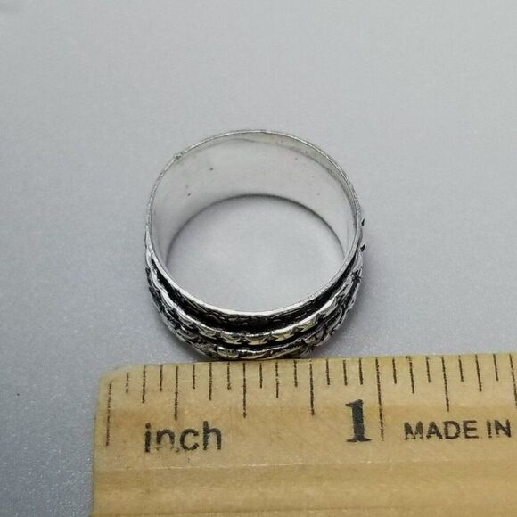 Vintage Leaf Design Spinner Ring, Silver Tone Size 8 Band, Fidget, Estate - Picture 4 of 7